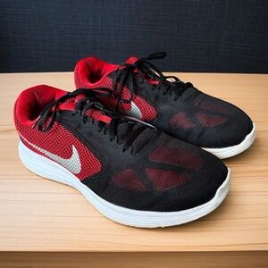 Nike Revolution 3 Red Black Size 13 4E Wide Men’s Running Sneakers 819301-600